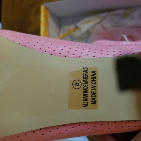 NIB Mona Mia Faux Booties - Picture 2 of 10